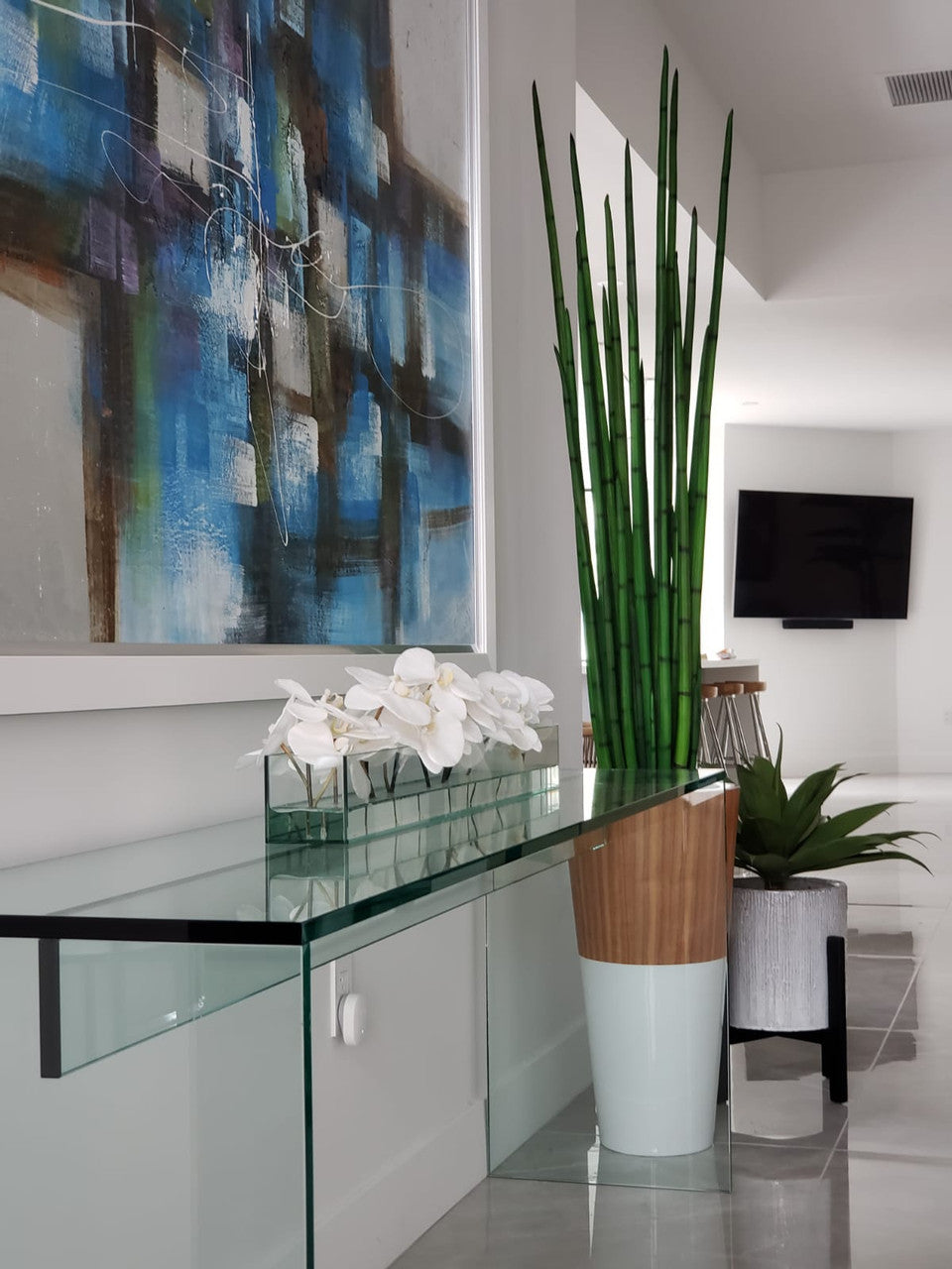 Sansevière (160 Cm) avec Lux Pot en Blanc