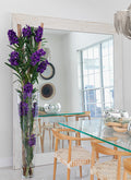 Violet Orchidées Vanda et Bois Flotté dans Xxl Cylindre Verre Évasé