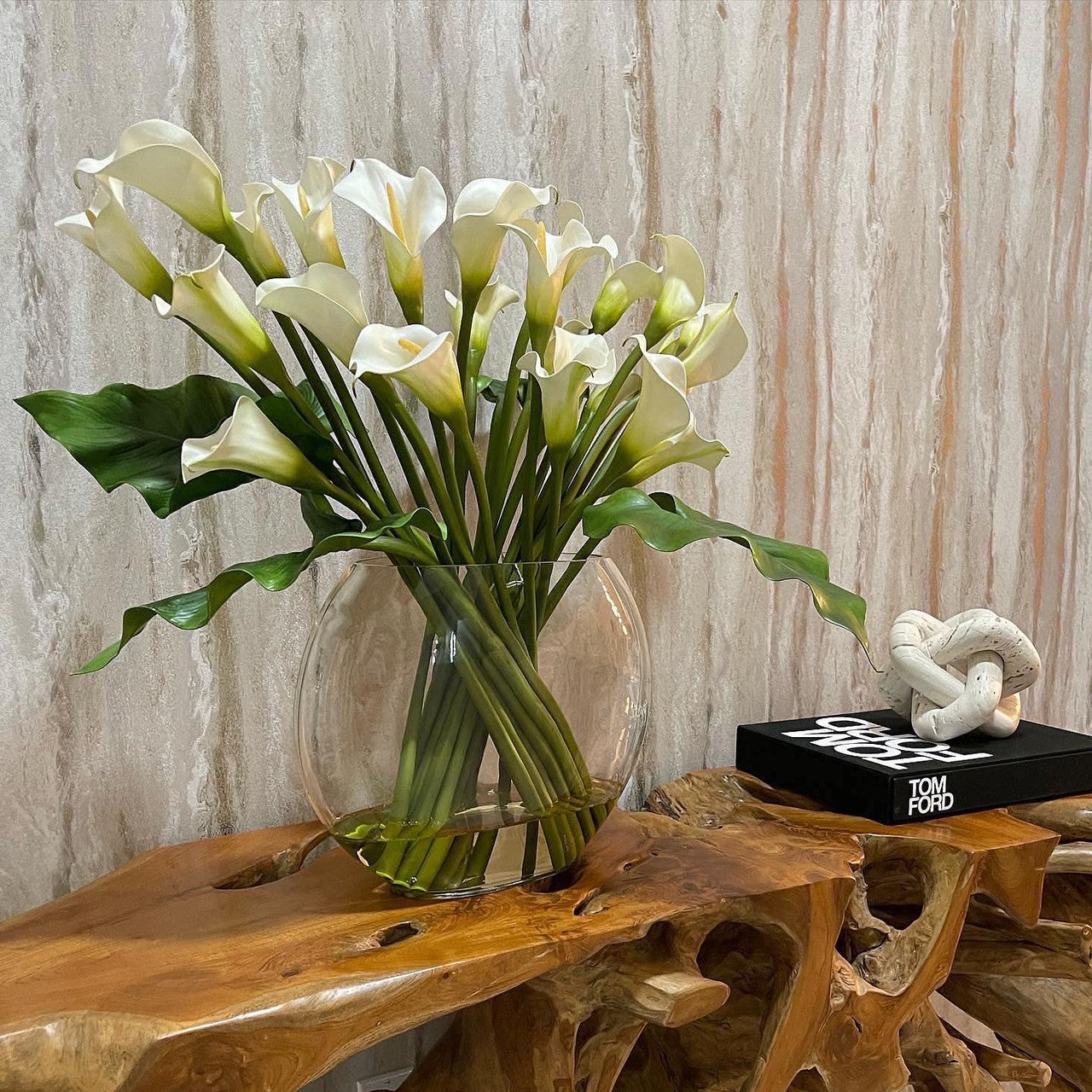 Vase Lune avec Blanc Arums