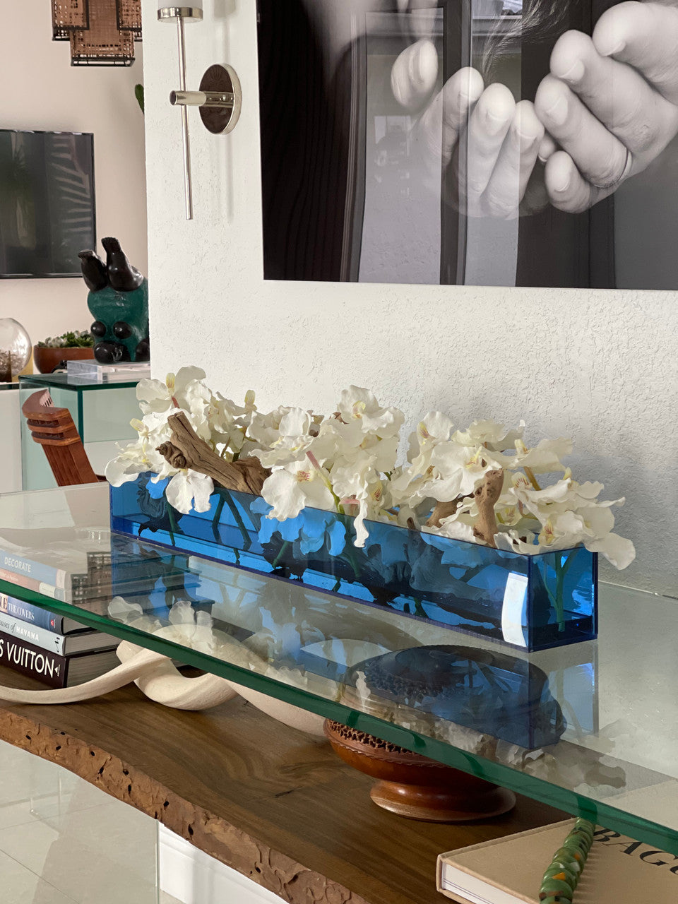 91 Cm Casa Moderna Bleu Acrylic Pot avec Orchidées Vanda et Bois Flotté