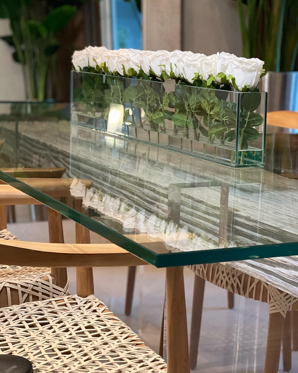 91 Cm Skinny Casa Moderna avec Blanc Roses