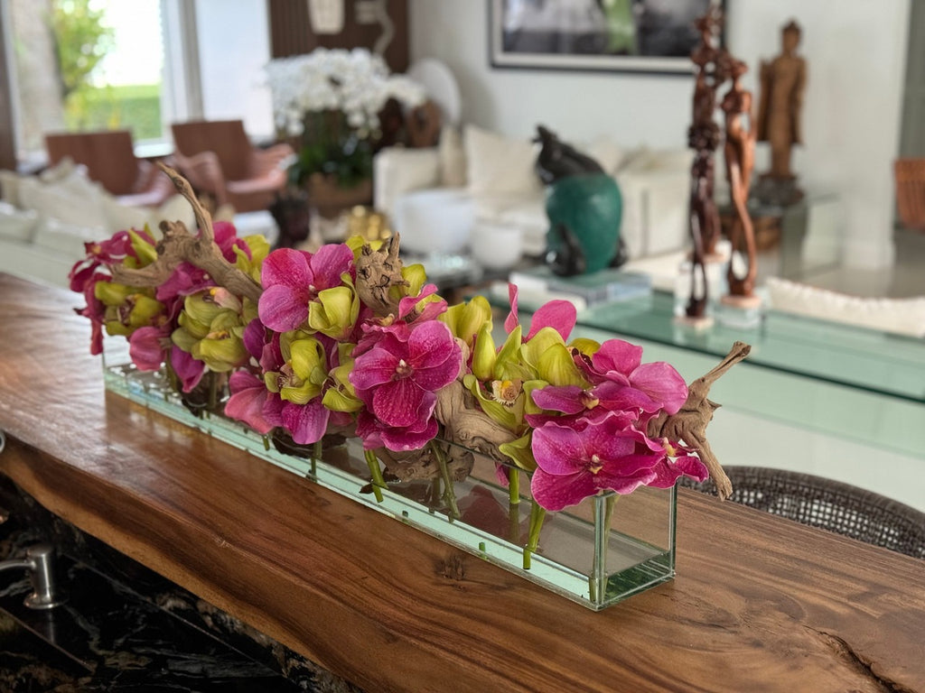 Casa Moderna Glass Pot avec Rose Vandas et Vert Cymbidiums