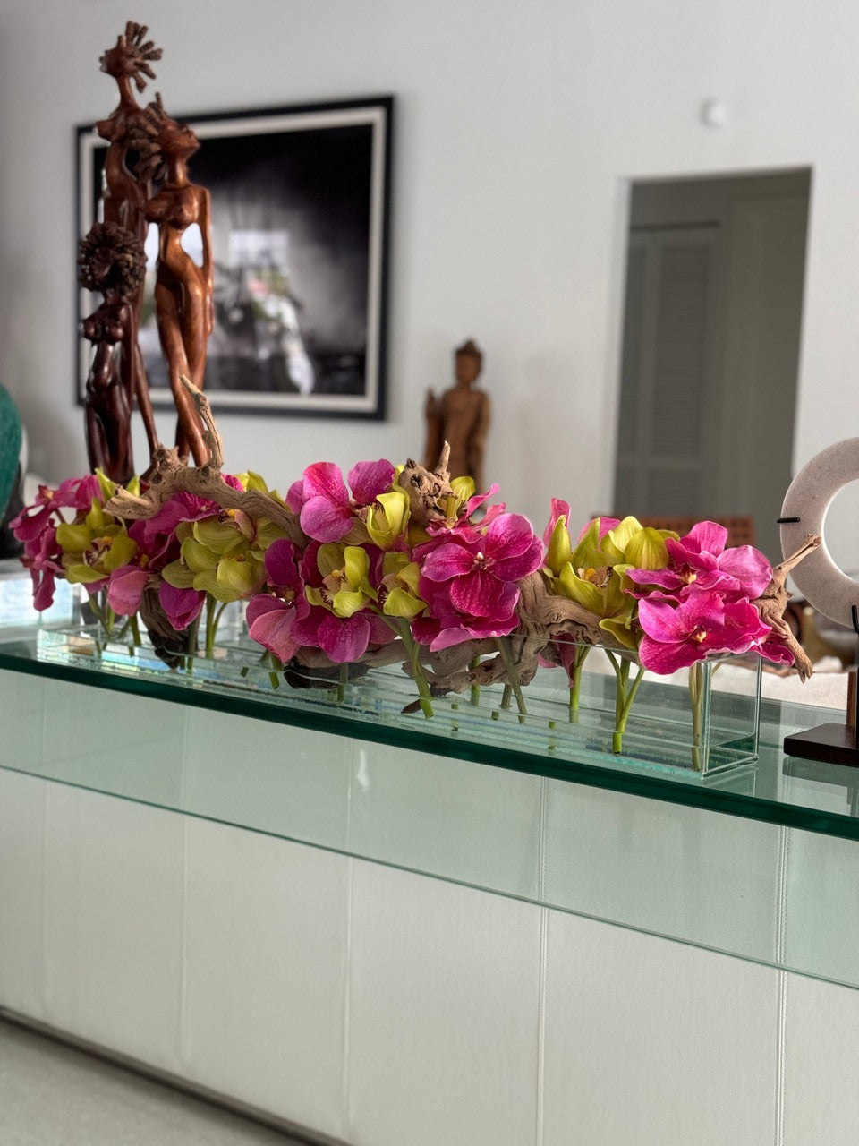 Casa Moderna Glass Pot avec Rose Vandas et Vert Cymbidiums