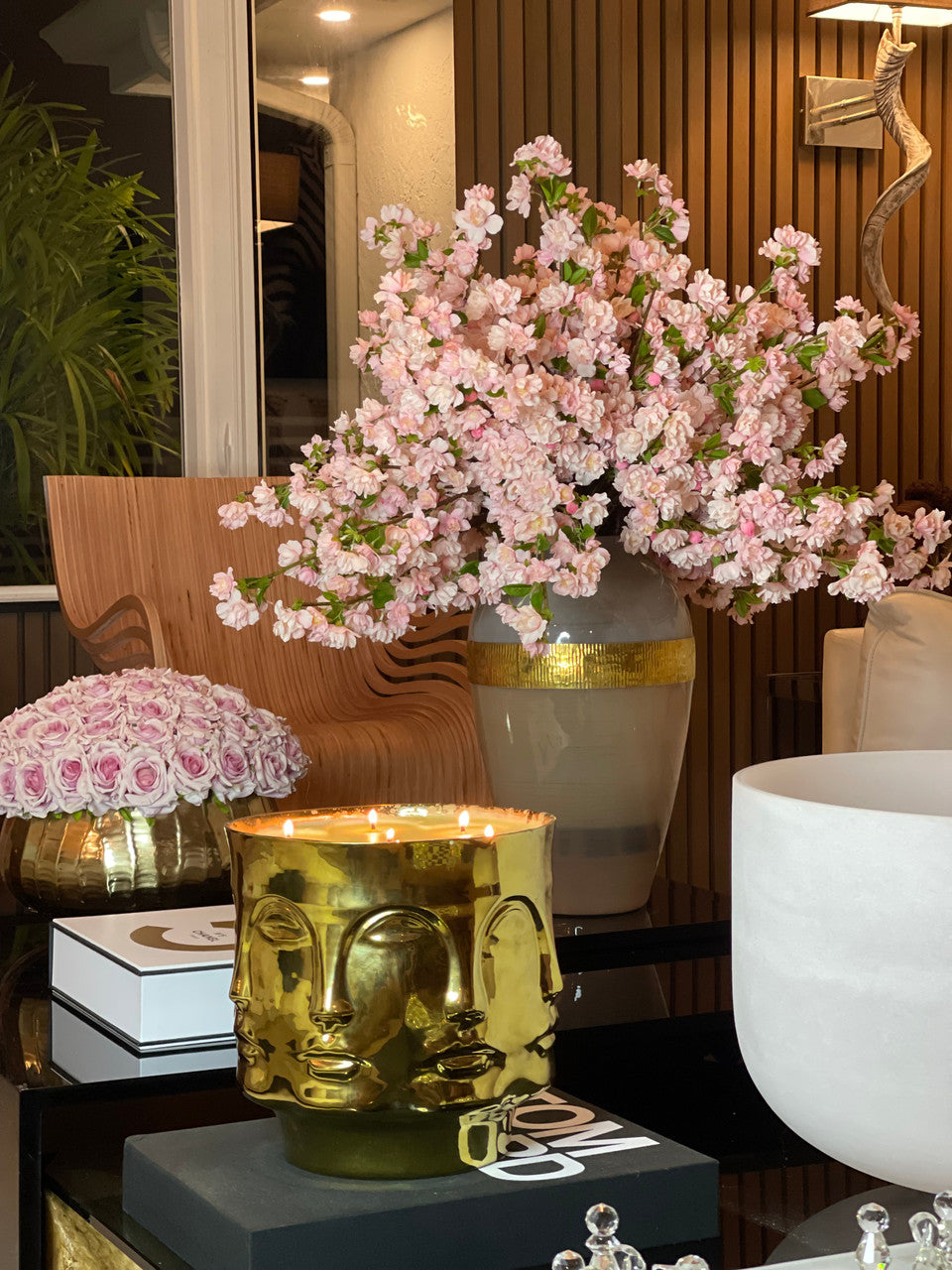 Goddess Vase avec Rose Fleurs de Cerisier