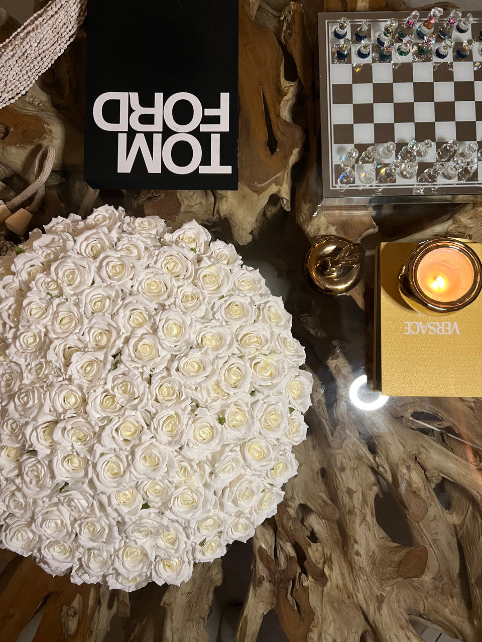 Grand Coupe Newport avec Real Touch Blanc Roses