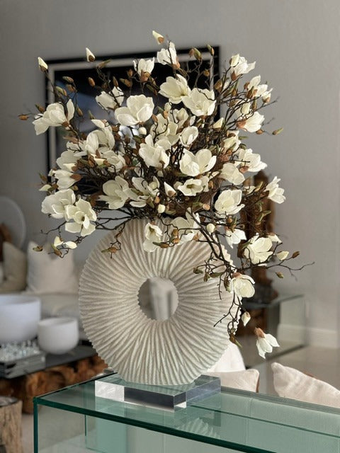 Grand Eternity Vase avec Magnolias et Bois Flotté
