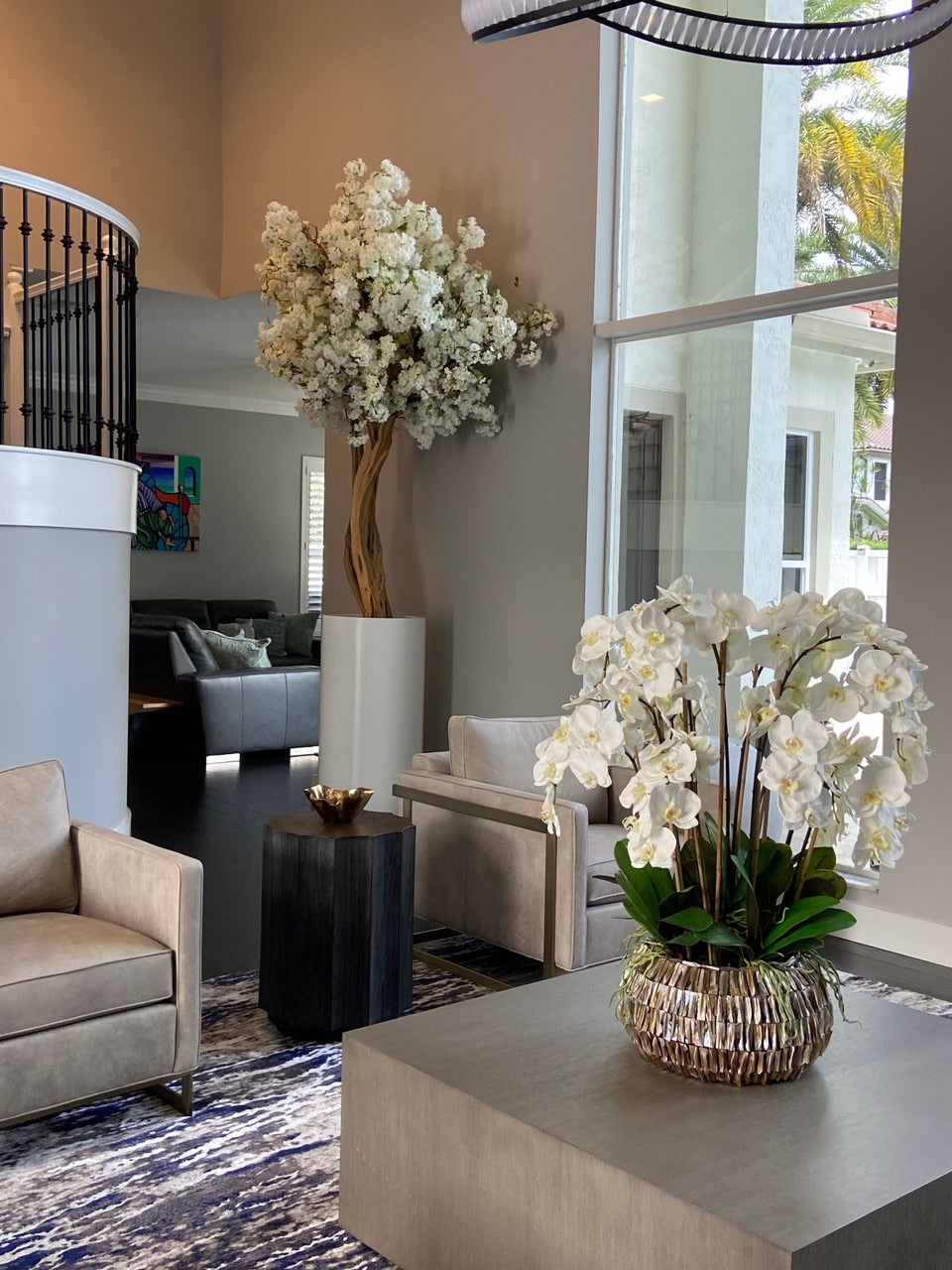 Mat Beige St. Tropez Pot avec Personnalisé Made Blanc Fleurs de Cerisier Arbre
