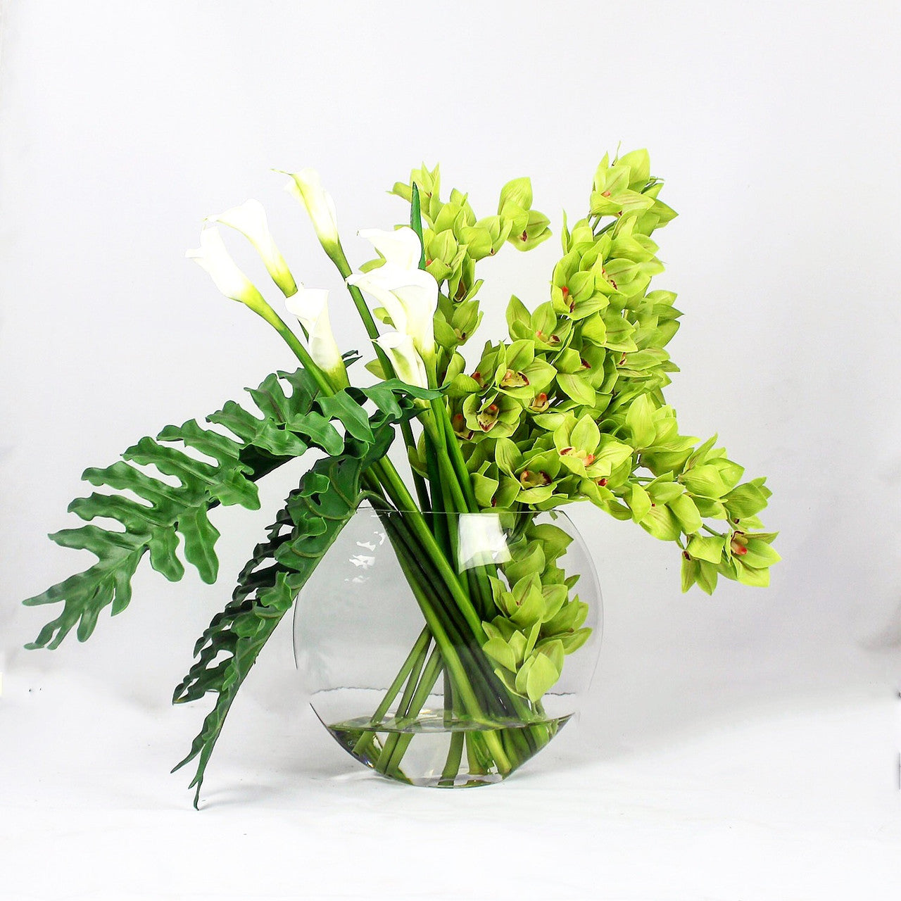 Vase Lune avec Vert Cymbidiums et Arums