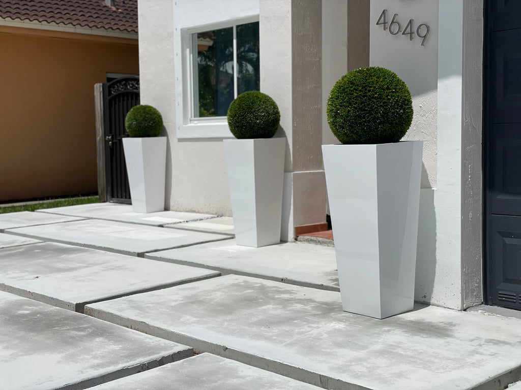 51 Cm Topiaire avec Grand Beau Fibre de Verre Vase