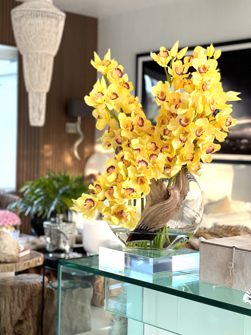 Jaune Cymbidiums en Vase Lune