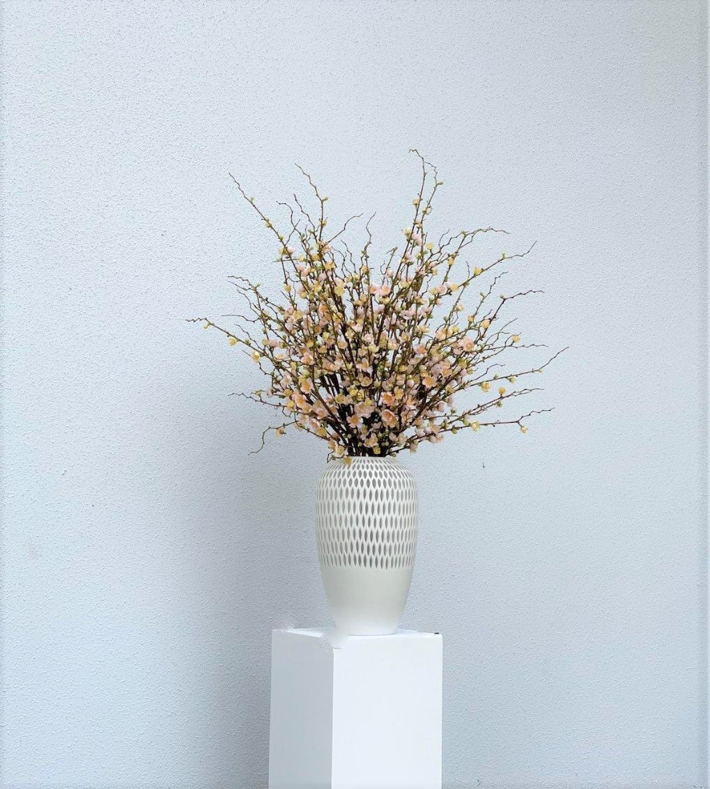 Rose Fleurs de Cerisier en Pelican Vase