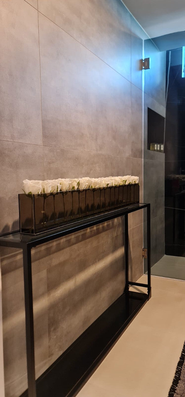 122 Cm Skinny Casa Moderna avec Blanc Roses sur Smoked Glass