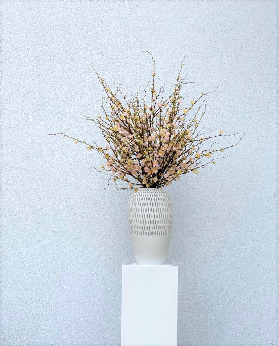 Rose Fleurs de Cerisier en Pelican Vase