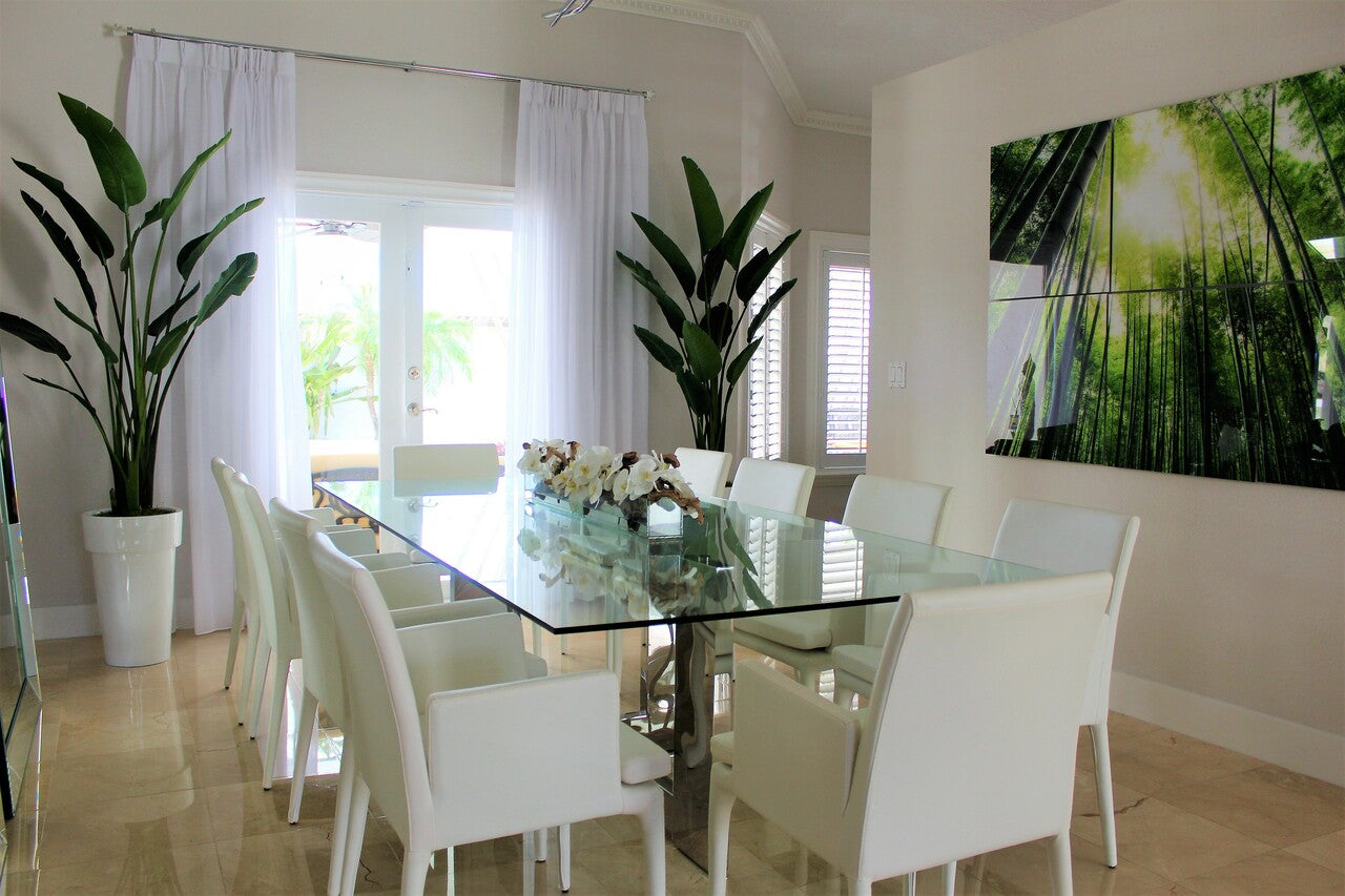 91 Cm Casa Moderna Pot Plateau en Verre avec Blanc Orchidées Phalaenopsis