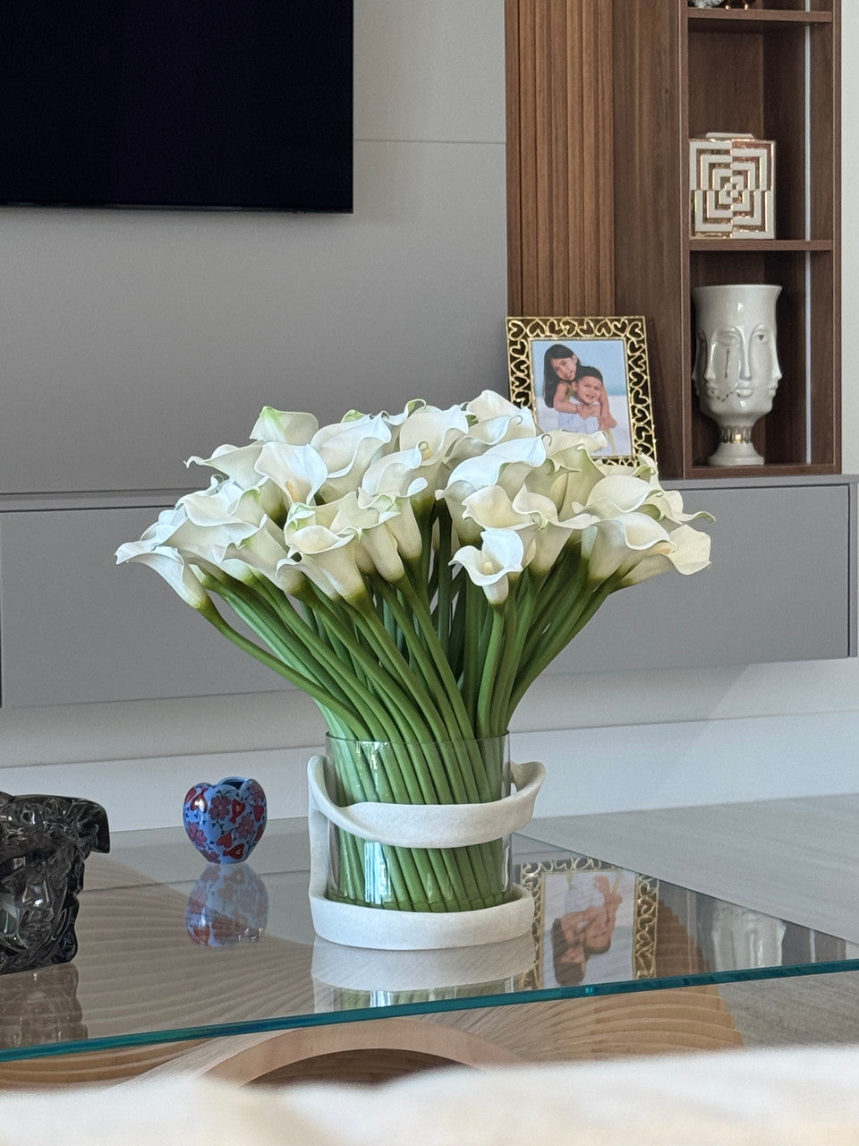 Arums en Vitra Hurricane Vase